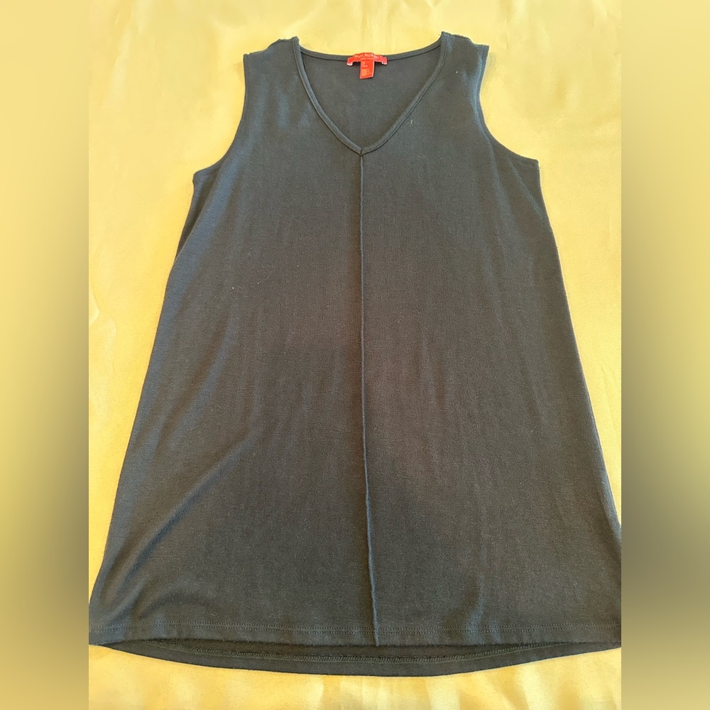 Isaac Mizrahi Navy Sleeveless Tank Top Size XS TP